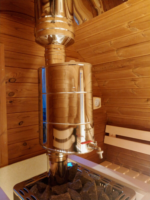 Wassertank für einen Sauna-Holzofen